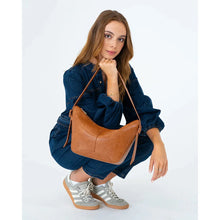 Load image into Gallery viewer, Barton Shoulder Bag - Tan Pebble