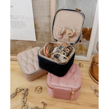 Load image into Gallery viewer, Beau Jewellery Box - Velvet Spice