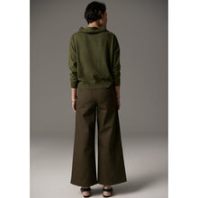 Load image into Gallery viewer, Beech Drawcord Knit - Khaki