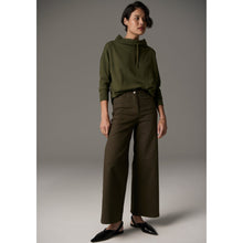 Load image into Gallery viewer, Beech Drawcord Knit - Khaki