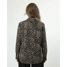 Load image into Gallery viewer, Lennon Shirt - Puurfect Leopard