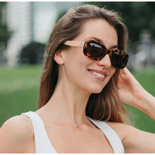 Load image into Gallery viewer, Vibe Toffee Tort Sunglasses