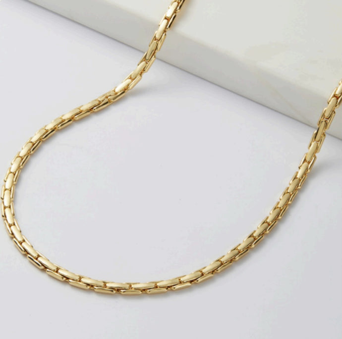 Mia Necklace - Gold