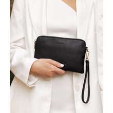 Load image into Gallery viewer, Poppy Clutch - Black