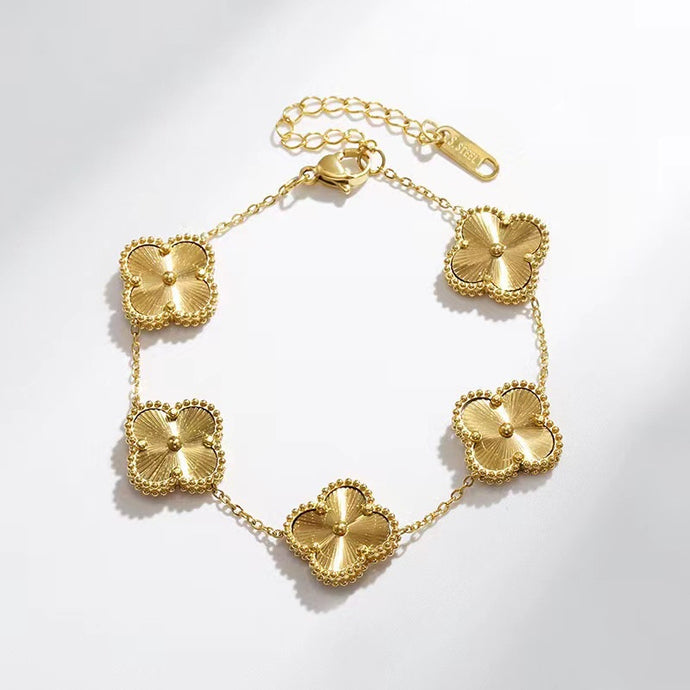 Gold Moroccan Clover Bracelet - Gold