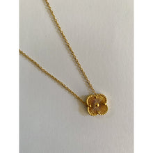 Load image into Gallery viewer, Gold Moroccan Clover Necklace - Gold